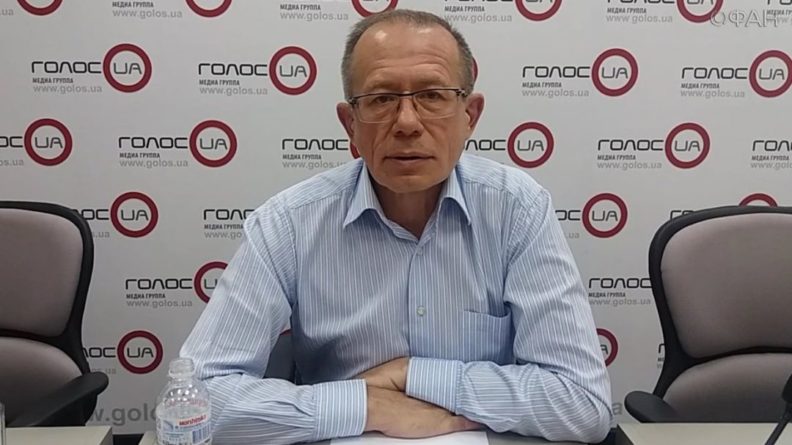 В Киеве заявили, что в отношениях с РФ Зеленский будет «крайне жестким в своих решениях»  16082019 Общество: В Киеве заявили, что в отношениях с РФ Зеленский будет «крайне жестким в своих решениях»