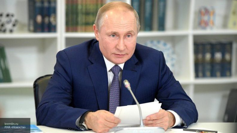 Общество: СМИ Британии пожаловались на Запад, который недооценил потенциал Путина