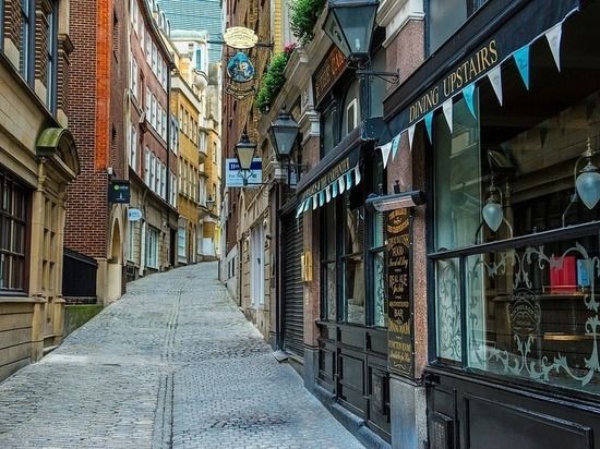 Общество: Англичанам предрекли опустевшие полки магазинов после Brexit