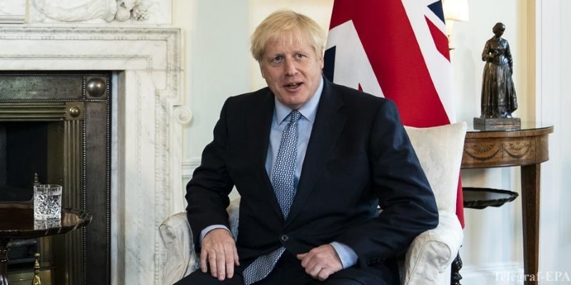 Политика: Британский премьер-министр призвал Индию и Пакистан самим решать проблему Кашмира