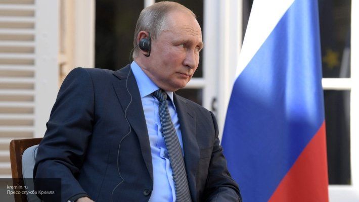 Британский телеканал снимет документальный фильм о Путине