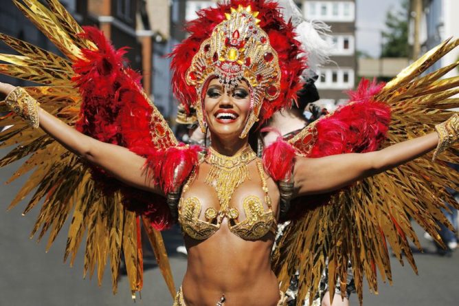 Без рубрики: Notting Hill Carnival закроет центральный район Лондона для движения транспорта в ближайший уикенд