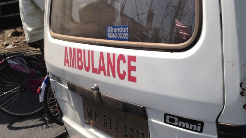 Общество: Автобус в Бангладеш упал в канаву: около 10 погибших, 20 пострадавших