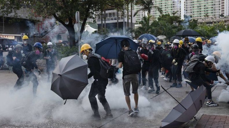 Общество: Как Америка спровоцировала анархию и беспредел на улицах Гонконга