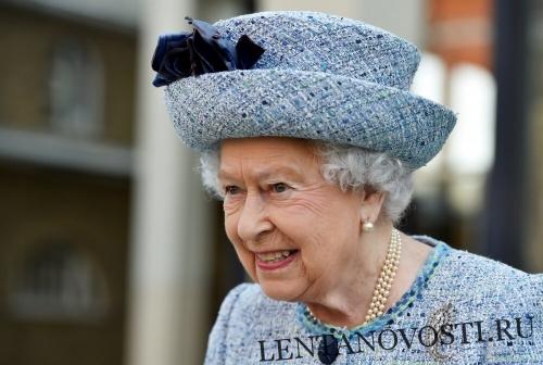 Знаменитости: Стало известно, какие сериалы смотрит королева Елизавета II