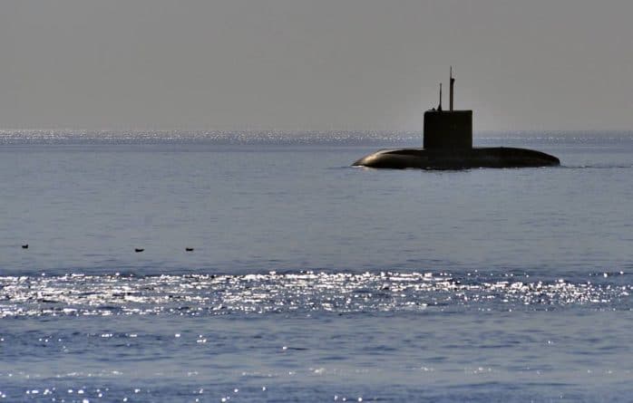 Общество: Британия испугалась российских субмарин: Невидимые подлодки России навели ужас на ВМС Великобритании