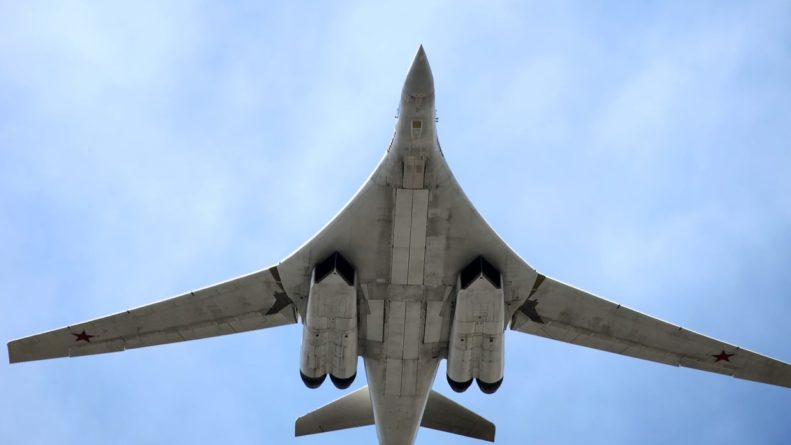 Общество: Британские шпионы Ракетоносцы секреты Ту-160 в пакете с чаем - Как британские шпионы вывезли секреты Ту-160 в пакете с чаем