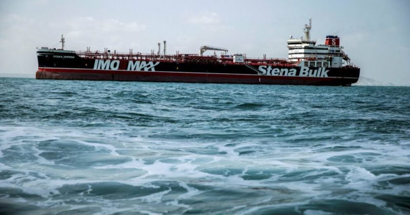 Общество: Иран отпустил членов экипажа танкера Stena Impero, включая гражданина Латвии