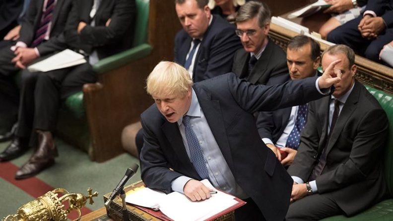 Общество: Британские депутаты отвергли предложение Джонсона по досрочным выборам
