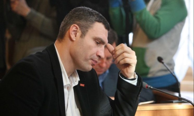 Общество: Увольнение Кличко: Романенко разложил все по полочкам, «возник странный казус»