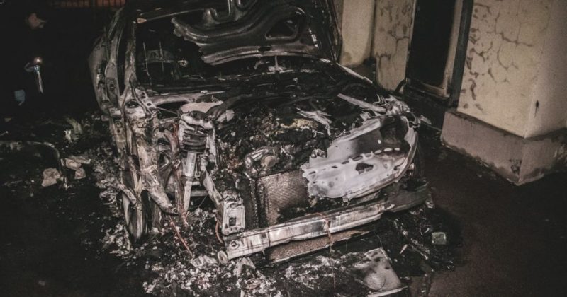 Общество: В Киеве сожгли машину невестки Гонтаревой