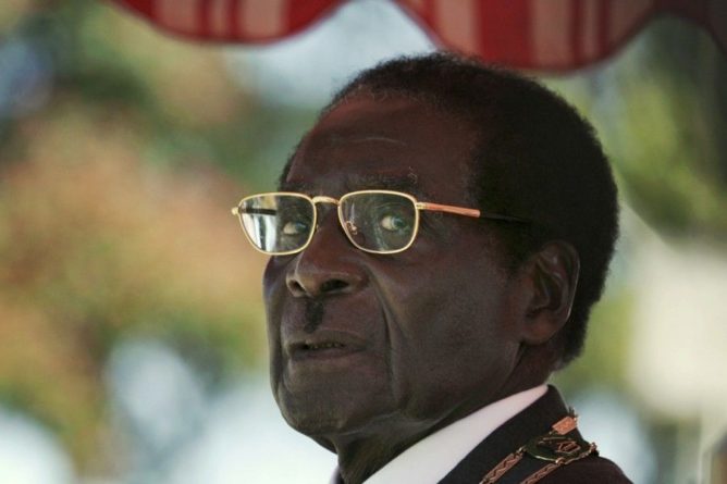 Общество: Умер бывший президент Зимбабве Роберт Мугабе