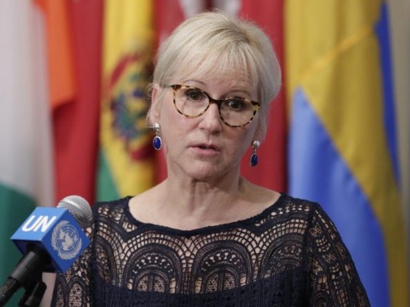 Общество: Глава МИД Швеции решила уйти в отставку