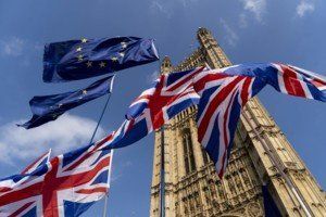 Общество: Британские парламентарии добились рассмотрения законопроекта о запрете Brexit без сделки