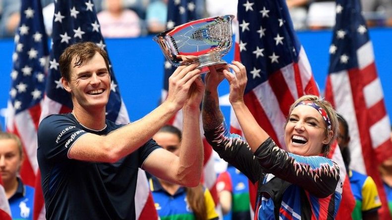 Общество: Маттек-Сандс и Маррей стали победителями US Open в миксте