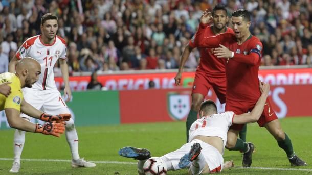 Общество: Евро-2020: где смотреть игру Сербия - Португалия и другие матчи субботы