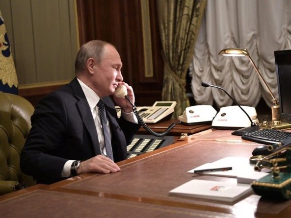 Общество: Путин и Макрон обсудили СВПД