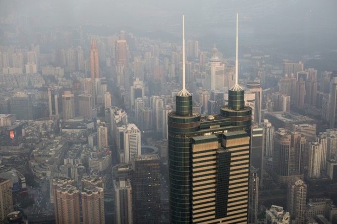 Общество: Может ли Гонконг сохранить свой статус финансового центра на фоне протестов?