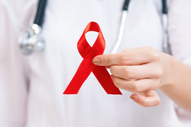 Общество: Ученые заявили об обнаружении единого лекарства от рака и СПИД