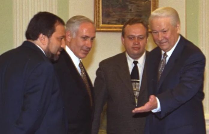 Общество: Видео: премьер Израиля назвал Бориса Джонсона Ельциным