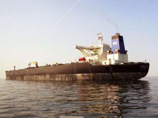 Общество: Иран: Нефть с танкера продали, гарантий не давали, санкции не признаём