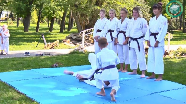 Общество: Тренировка воспитанников Федерации айкидо и джиу-джитсу прошла в Луганске