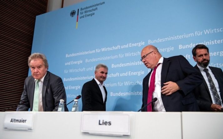 Общество: Власти Германии не нашли признаков улучшения ситуации в экономике