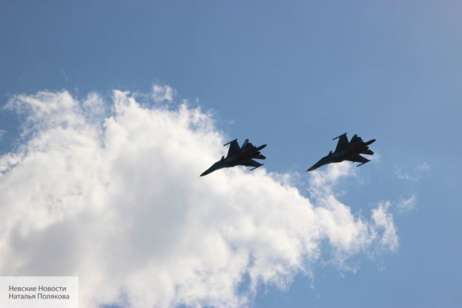 Общество: Воздушную разведку у границ России провели два британских военных самолета