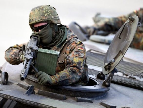 Общество: Европа не хочет раскошеливаться на единую армию
