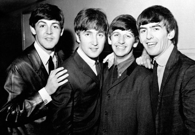 Общество: Автор популярных фотографий The Beatles откроет свою выставку в Москве