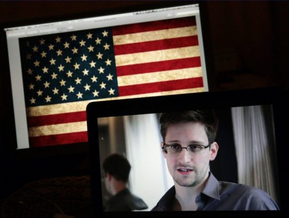 Общество: Адвокат рассказал о перспективах возвращения Сноудена в США