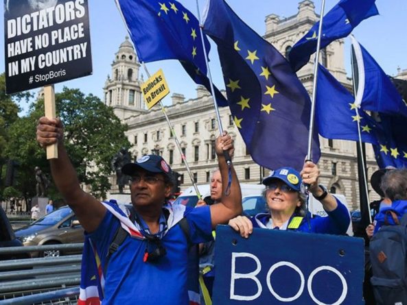 Общество: Европарламент одобрил перенос даты Brexit