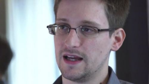 Общество: США пытаются отобрать у Сноудена гонорар за его мемуары - Cursorinfo: главные новости Израиля