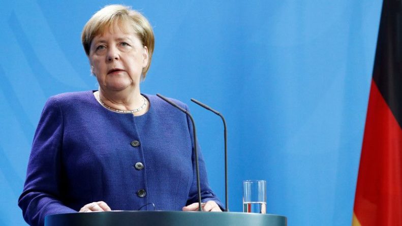 Общество: Меркель заявила, что видит возможность организованного брексита