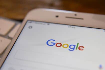 Общество: Люди рассказали о самых впечатляющих «пасхалках» Google