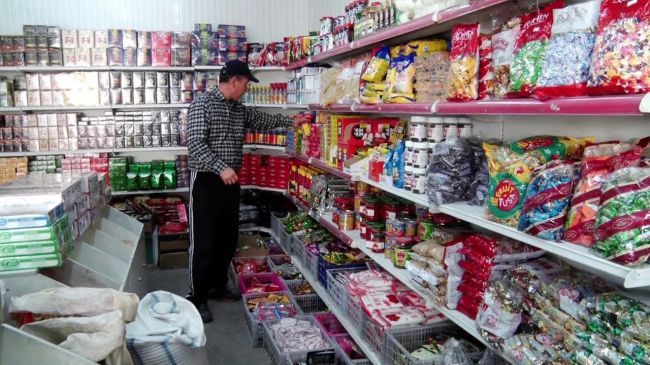 Общество: В Киргизии предлагают заставить магазины торговать отечественным товаром