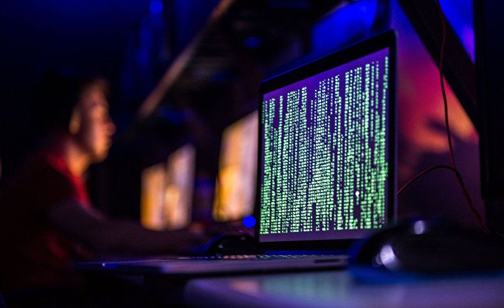 Общество: Defence 24 (Польша): Прага стала сценой российско-американской борьбы за хакера