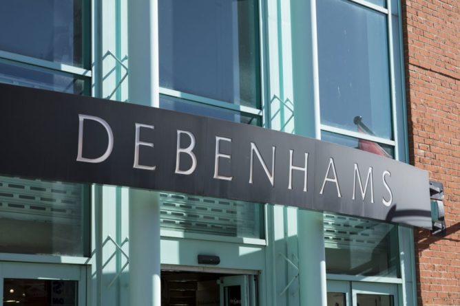 Общество: Debenhams закроет 22 магазина в Великобритании в 2020 году