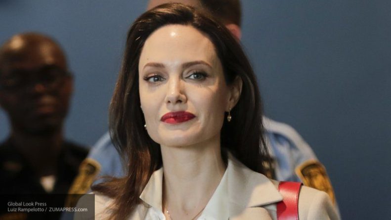Общество: Первые кадры со съемок фильма "Вечные" с Джоли появились в Сети