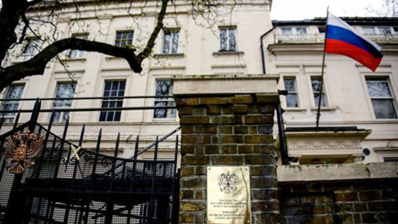 Общество: В посольстве России ответили на планы Роули подать на Москву в суд