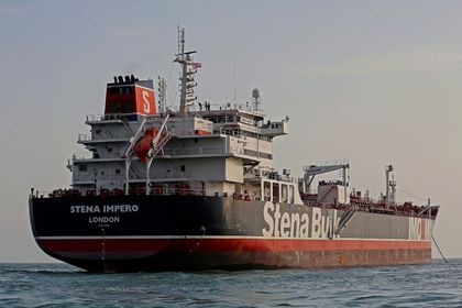 Общество: Иран отпустил захваченный британский танкер