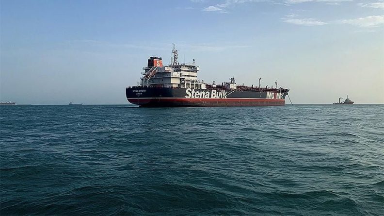 Общество: СМИ сообщили об освобождении Ираном танкера Stena Impero