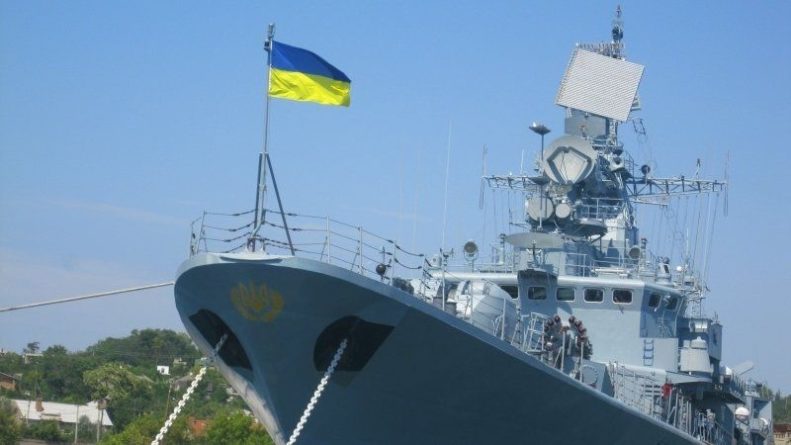 Общество: Украина объяснила, почему не будет возвращать брошенные в Крыму корабли