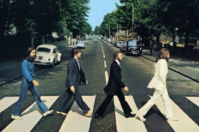 Общество: The Beatles выпустили клип в честь 50-летия альбома Abbey Road
