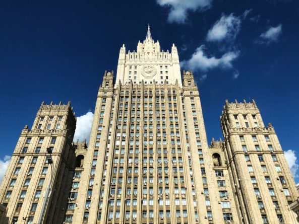 Общество: МИД: Россия ответит на отказ аккредитировать Sputnik в Британии