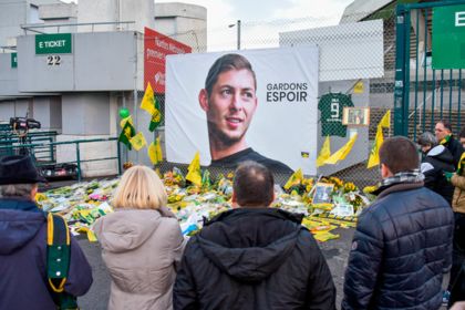 Общество: Британский клуб заплатит миллионы евро за погибшего футболиста Салу