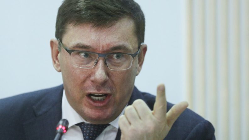 Общество: Экс-прокурор Украины после интервью американским СМИ сбежал в Британию подучить английский