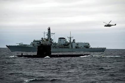 Общество: Командование шведского флота ушло под землю из-за России