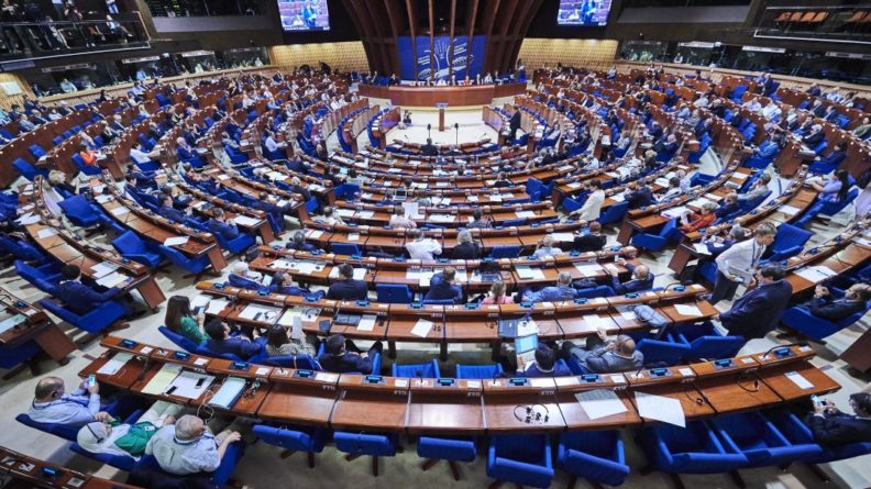 Дипломат объяснил, зачем Украина устроила демарш в ПАСЕ 03102019 Общество: Дипломат объяснил, зачем Украина устроила демарш в ПАСЕ
