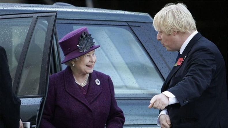 Общество: Борис Джонсон намерен просить королеву о приостановке работы парламента